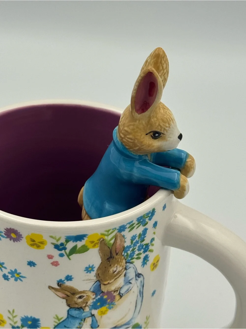 The World of Peter Rabbit‎ Beatrix Potter Bunny Hugger Mug Large 20 oz